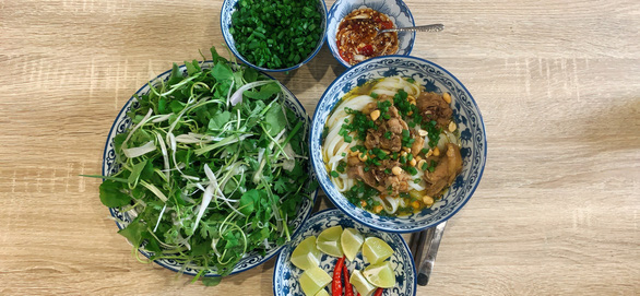 Mì Quảng, bún xương, bún chả cá: Nấu món Quảng - Đà giữa phương Nam - Ảnh 1.