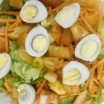 Salad trứng sốt vải