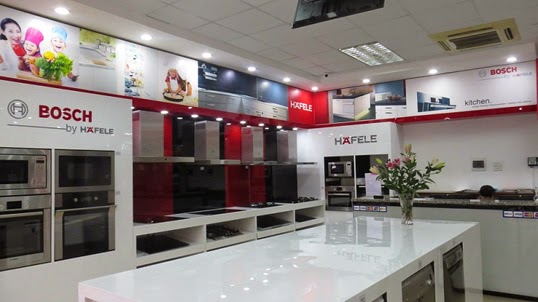 Showroom bếp với các thương hiệu nổi tiếng Bosch, Hafele,... aligncenter